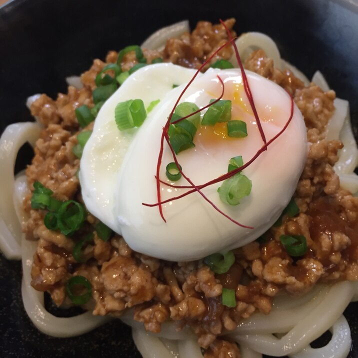 簡単 レトルトカレーでキーマカレー風うどん レシピ 作り方 By ちびまる 楽天レシピ